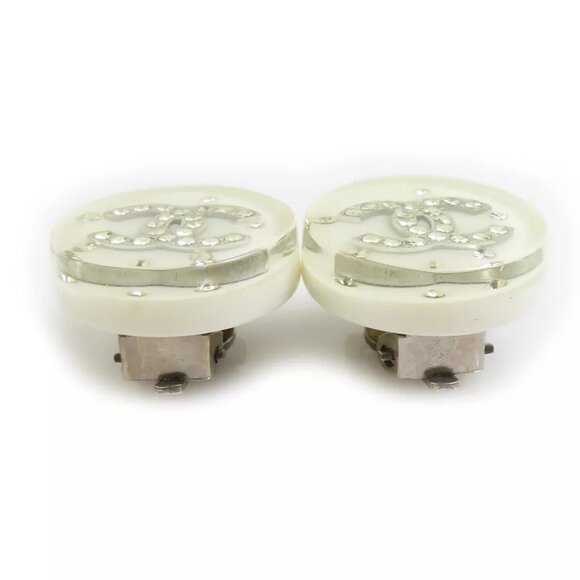 Auth CHANEL CC Logo Clip on Earrings White/Silver Resin/Metal - e59866g - Picture 4 of 8